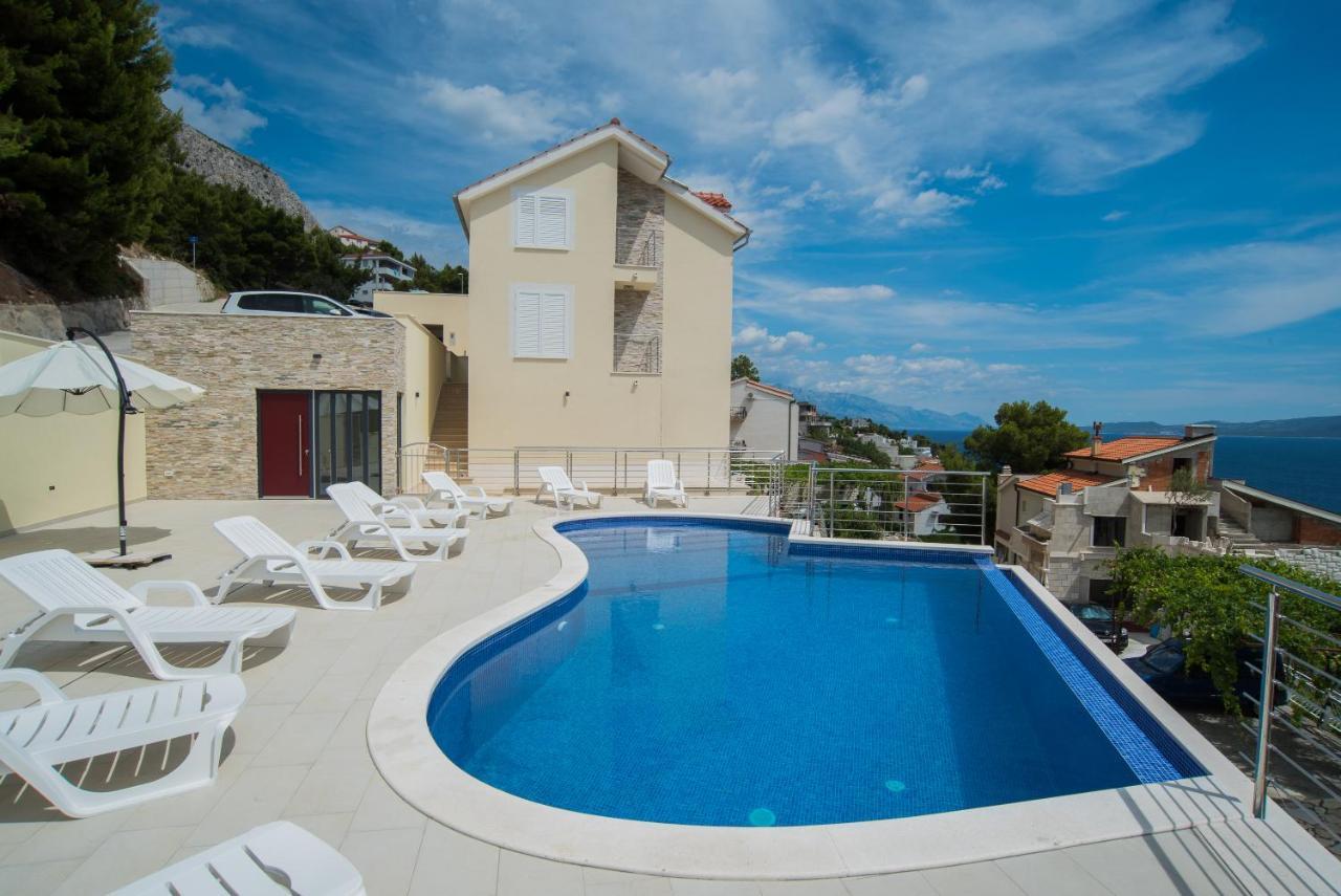 Apatmani Apartment *